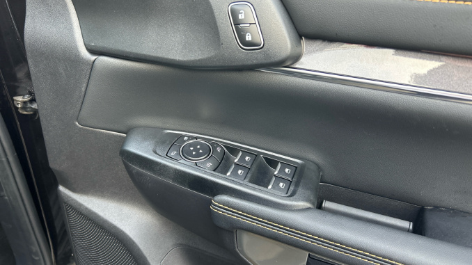 Ford Ranger Petrol Pick Up D/Cab Wildtrak 2.3 EB PHEV 281 Auto [NI] - Image 26